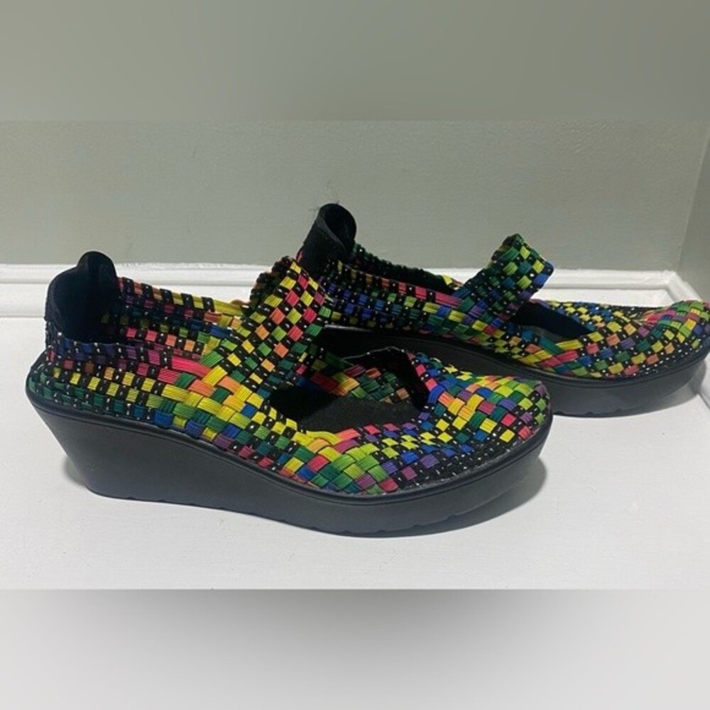 Steven by Steve Madden Brice Multi-Colored Wedge Crochet Platform -size 8.5